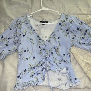 Forever 21 floral blouse, Size M, Good as new